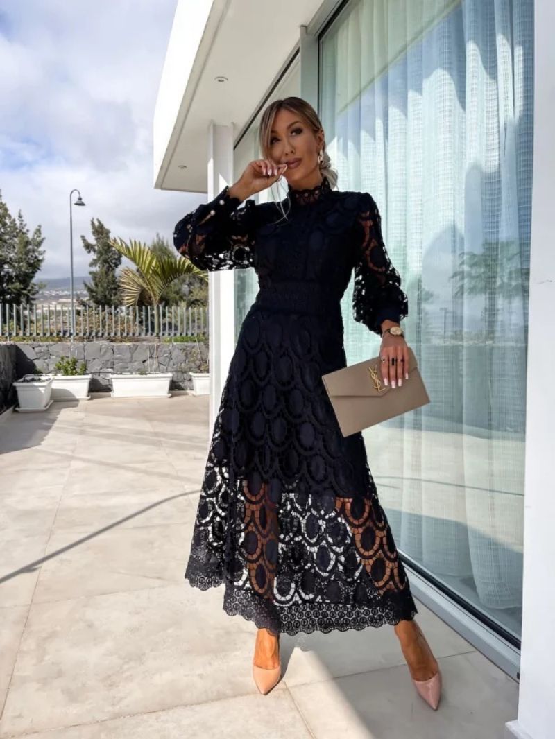 Amy | Elegance Lace Midi Dress