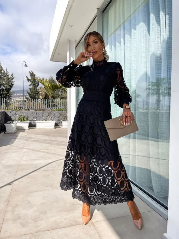 Amy | Elegance Lace Midi Dress